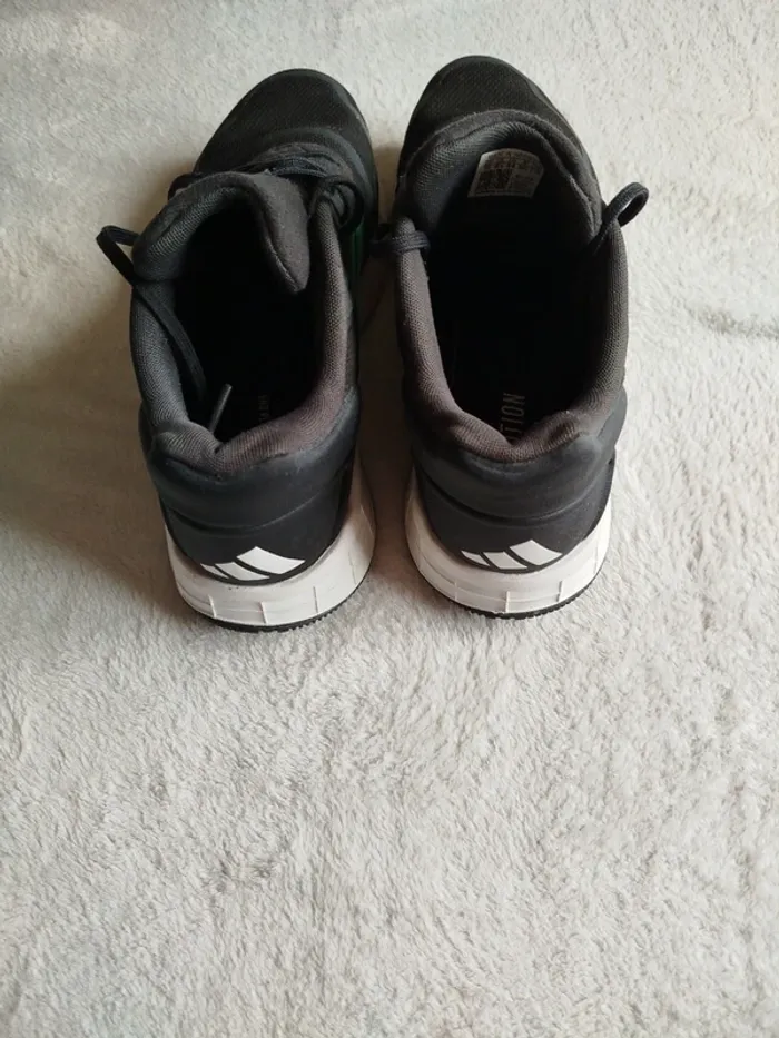 Chaussures Adidas Duramo 10 taille 44 - photo numéro 4