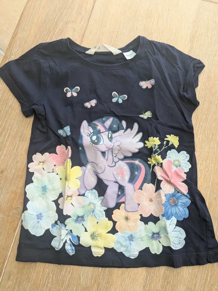 Lot tee shirt fille 6 ans - photo numéro 13