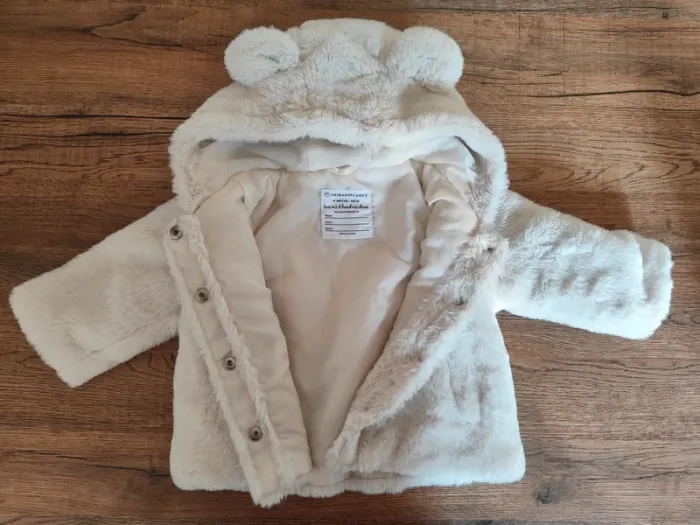 Manteau blanc doux hiver 6/9 mois - photo numéro 2