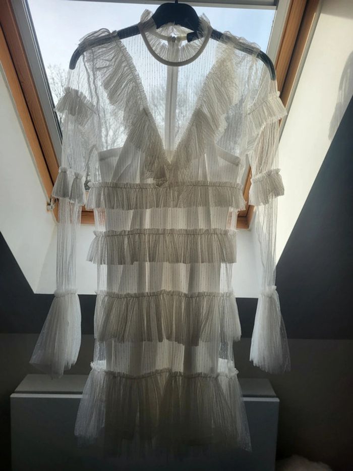 Superbe robe neuve pour les fêtes