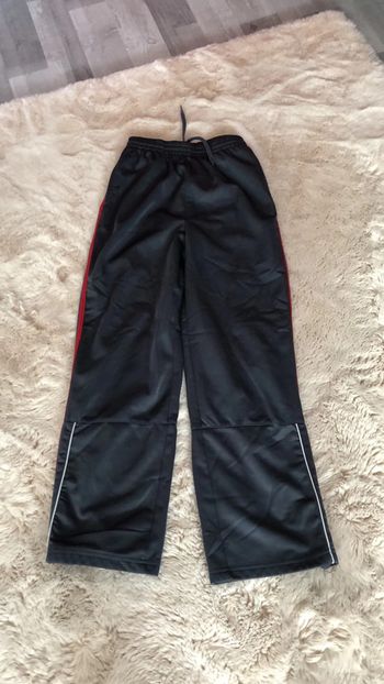 Kiabi kids - jogging garçon 10ans état neuf