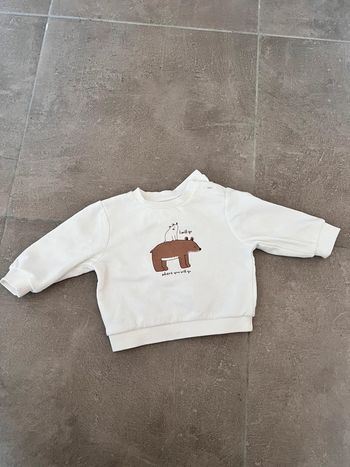 Pull bébé 6 mois