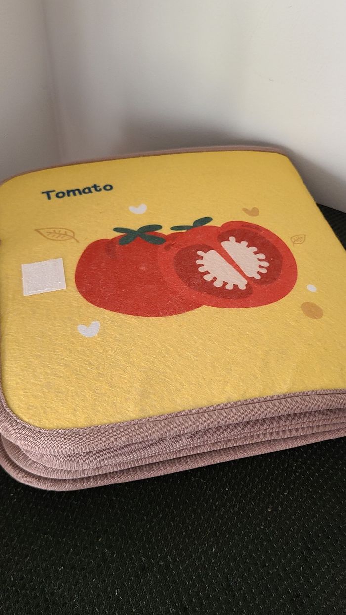 Livre éducatif Montessori en tissu multicolore pour bébés - photo numéro 3