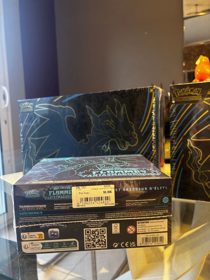 Coffret pokémon ETB flamme fantasmagorique - photo numéro 3