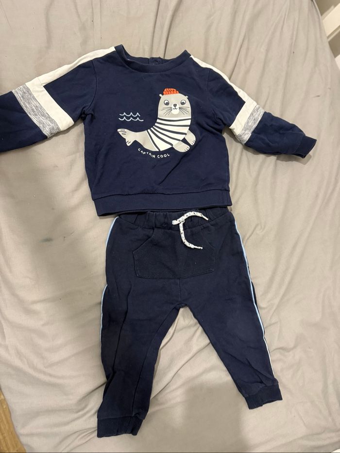 Ensemble jogging bébé