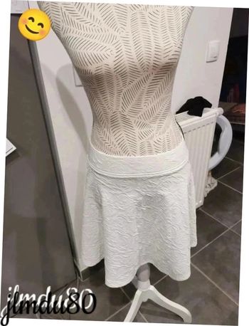 Jolie jupe 40