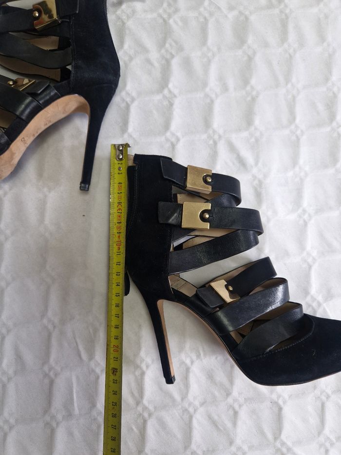 Escarpins  / chaussures à talons  , femme , Marciano  , cuir  , taille 38 - photo numéro 8