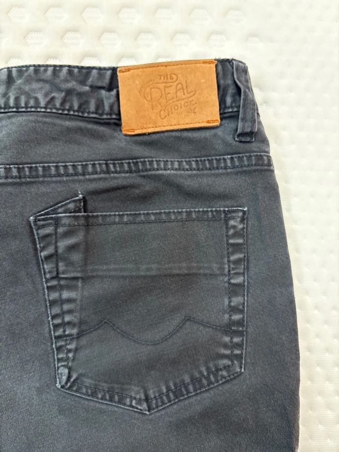 Chinos style slim pour homme Chevignon taille 42 - photo numéro 4