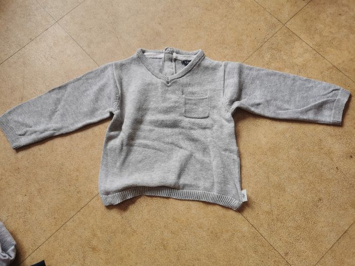 Pull taille 12 mois