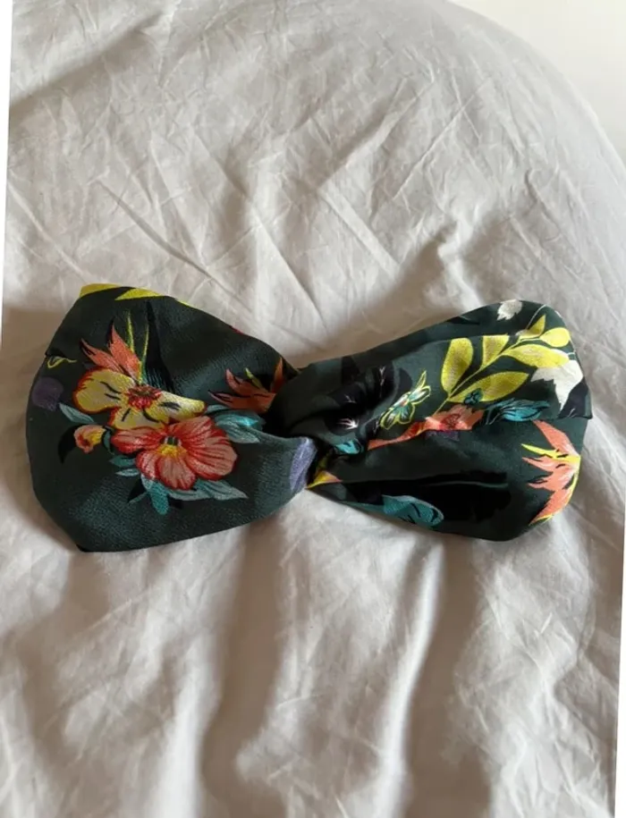 Bandeau cheveux à fleurs H&M