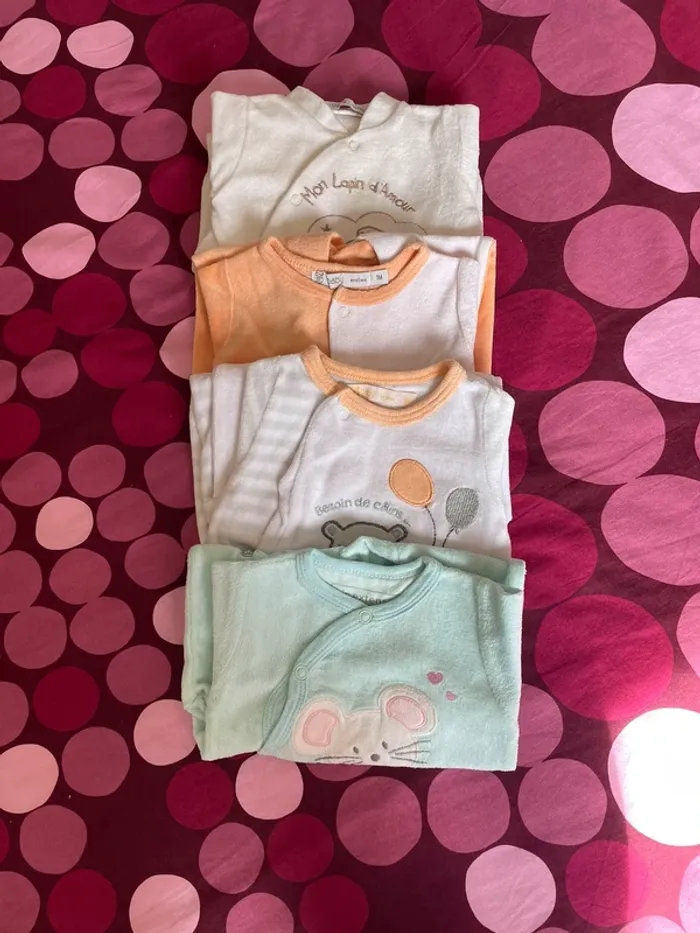 Lot pyjamas - photo numéro 3
