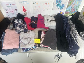 Lot 24 vêtements fille 12 ans complet pantalon robes chemise veste haut gilet pull