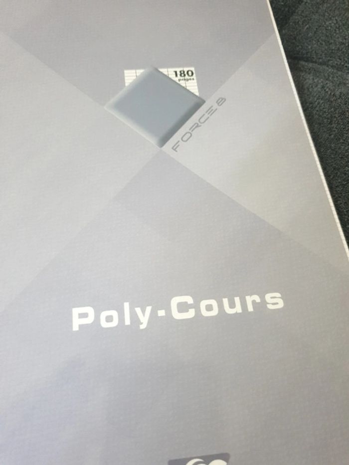 Neuf cahier poly cours 180 pages marque Clairefontaine - photo numéro 2