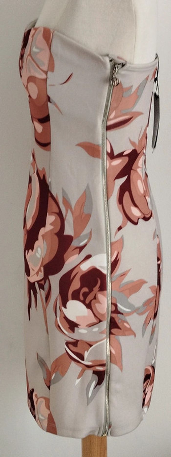 Robe bustier grise fleurie Mosquito taille 38 neuve avec étiquette - photo numéro 4