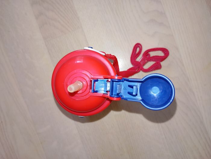 Gourde Spiderman Marvel 380 ml
NEUVE - photo numéro 3