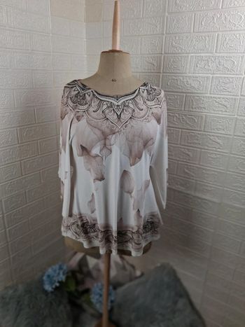 Jolie blouse taille 44/46