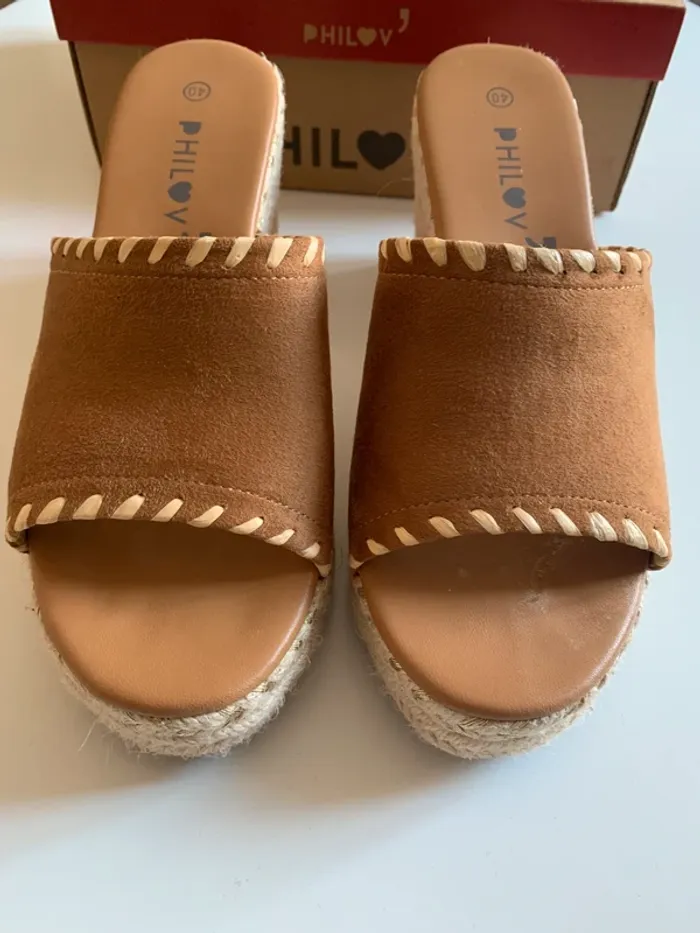 Chaussures compensées taille 40 - photo numéro 3