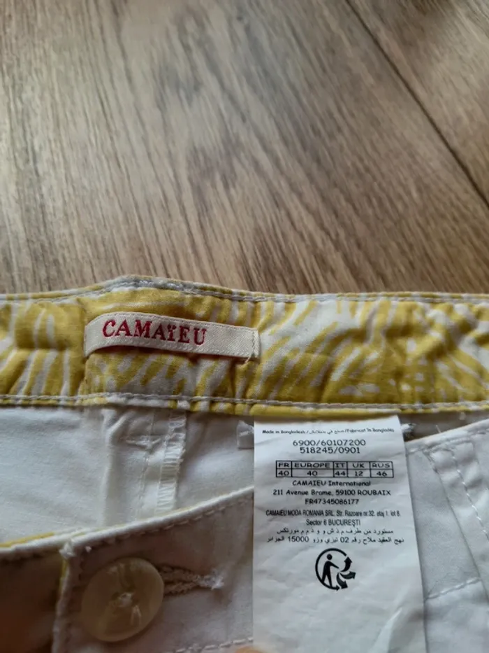 Short Camaïeu 40 - photo numéro 2