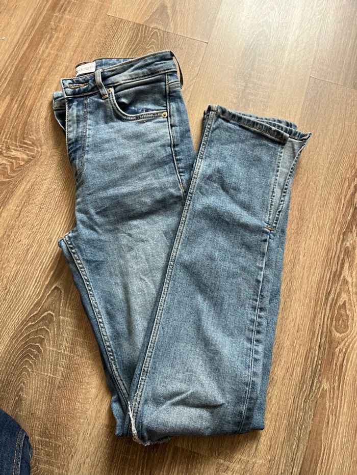 Jeans Zara taille 36 💙 - photo numéro 11