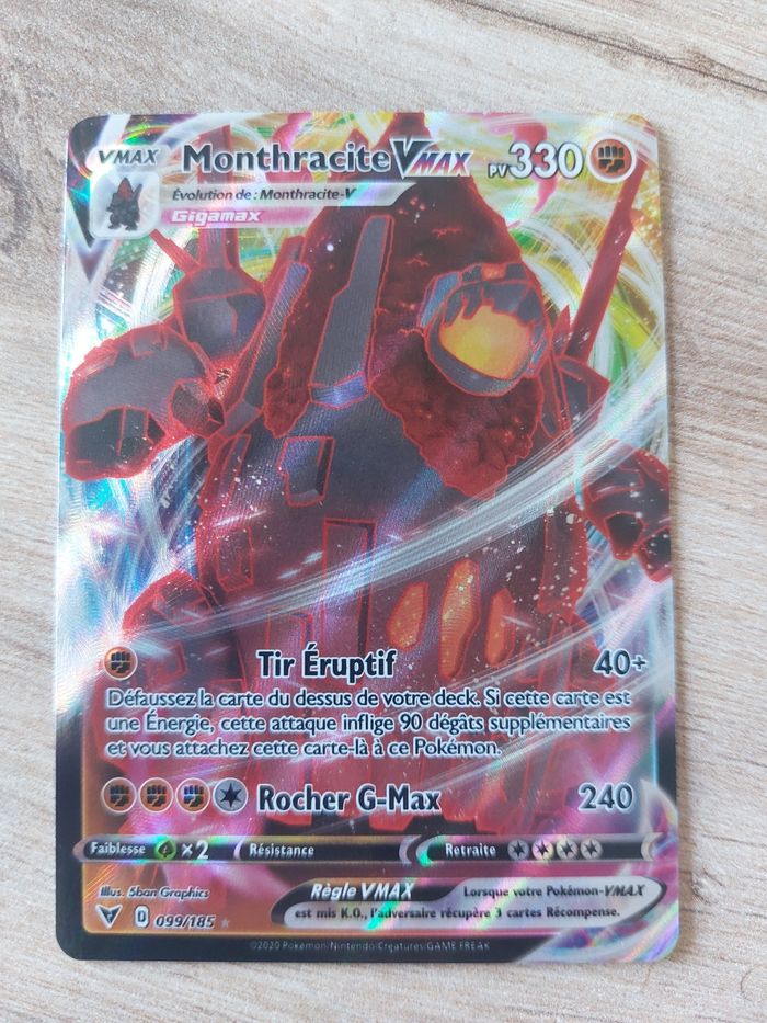 Carte pokemon Monthracite Vmax 99/185 Voltage éclatant