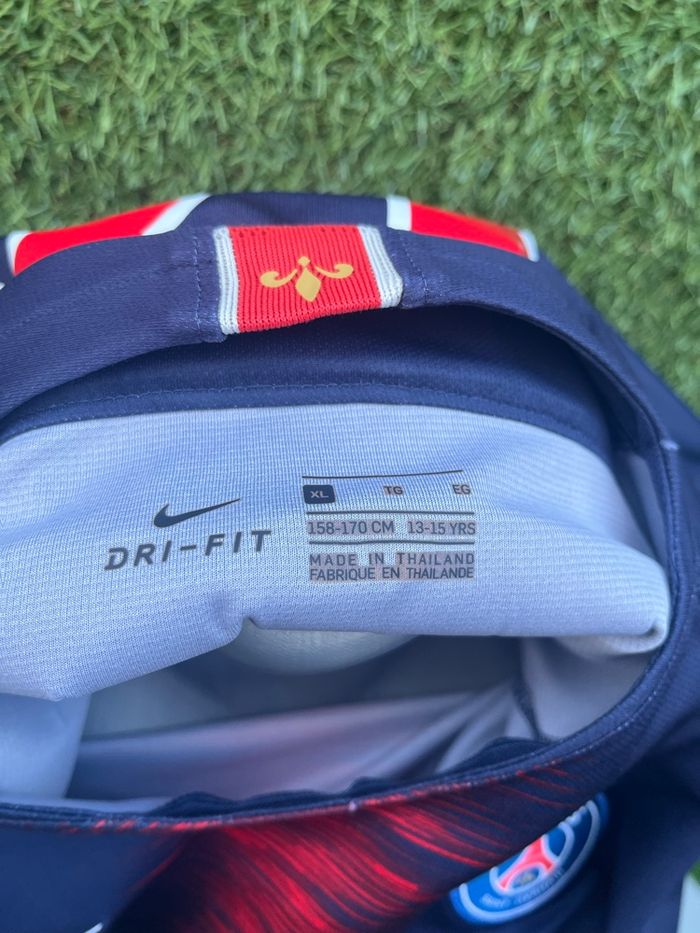 Maillot Neymar PSG - photo numéro 10