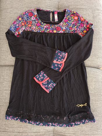 Haut  Desigual léger 11/12 ans 