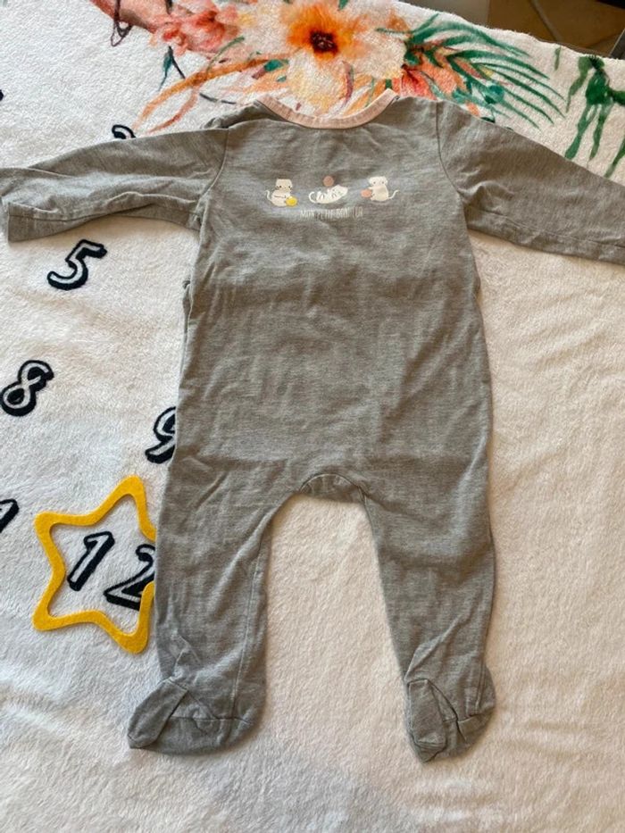 Lot de 3 pyjamas 12 mois - photo numéro 12