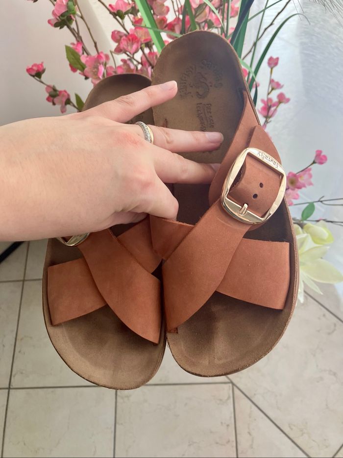 Tongs en cuir couleur brique T.40 - photo numéro 10