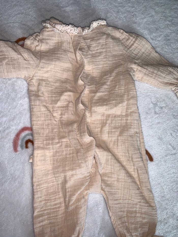 Combinaison 1 Mois - photo numéro 4