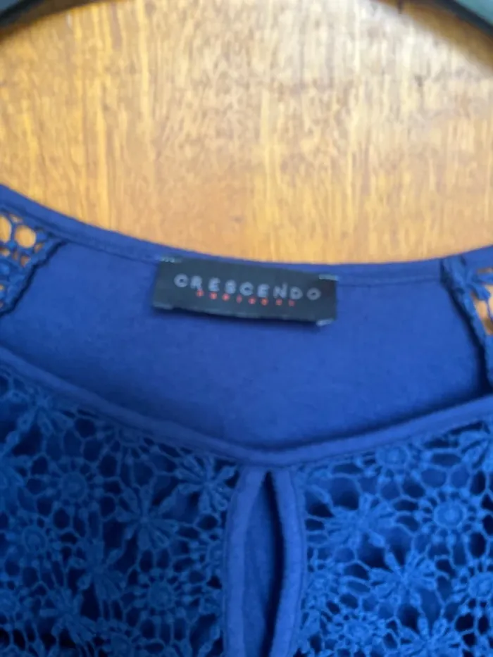 T-shirt crescendo manches en dentelle - photo numéro 3