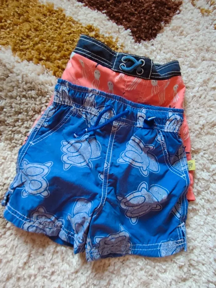 Lot 2 shorts de bain
