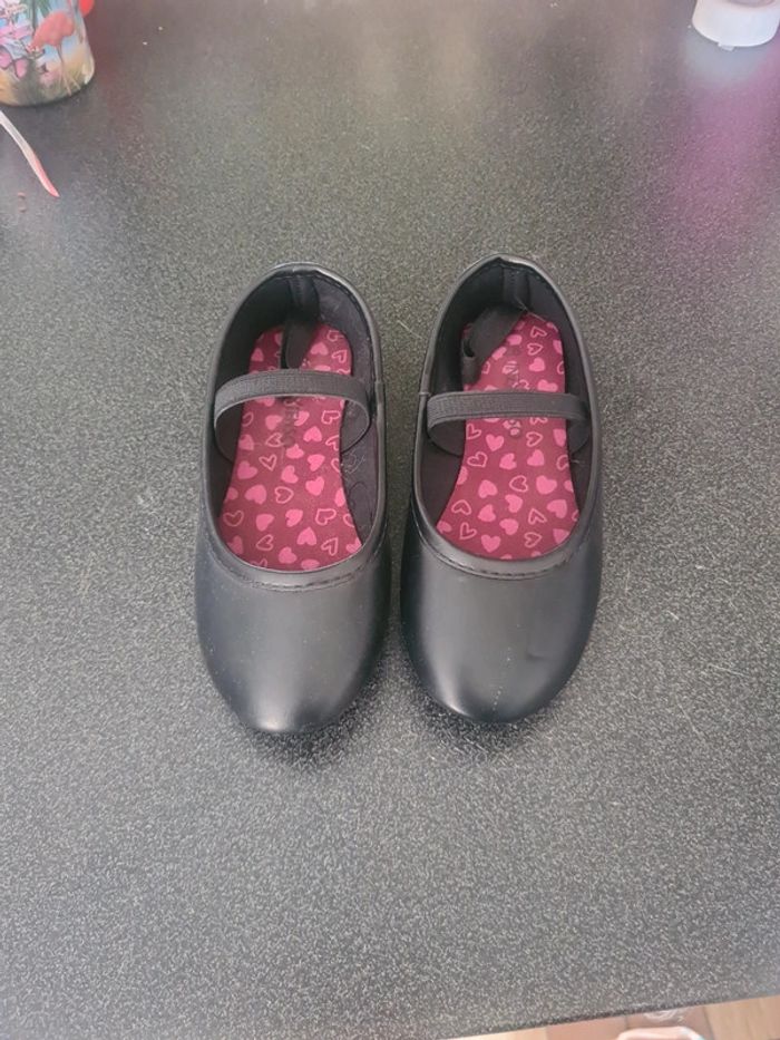 Ballerines pointure 28 - photo numéro 2