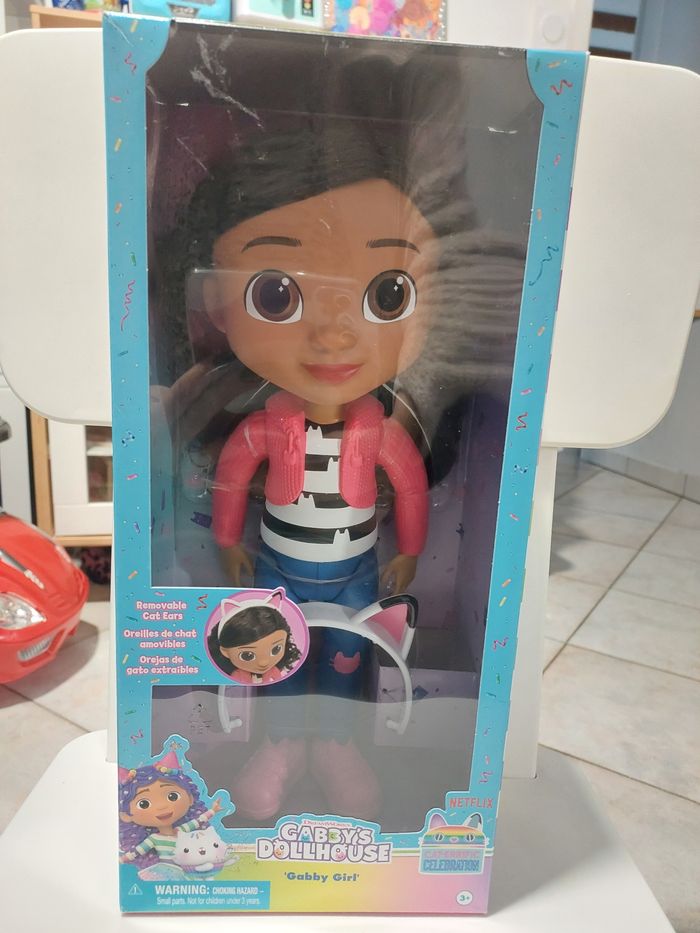 Poupee Gabby chat