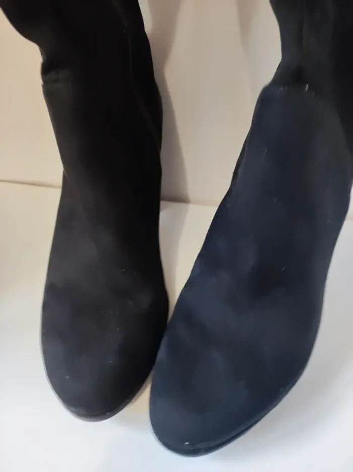 Bottes effet daim Tamaris taille 37 - photo numéro 3