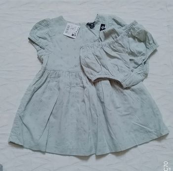 Kiabi robe et bloomer vert D eau 9 mois