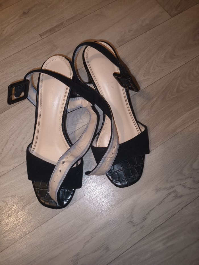 Sandales noir - photo numéro 4