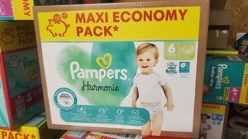 Couches Pampers Harmonie taille 6, 62 Couches.
