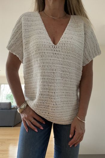 pull col V coton blanc fait main