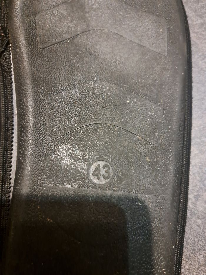 Pantoufles P.43 - photo numéro 4