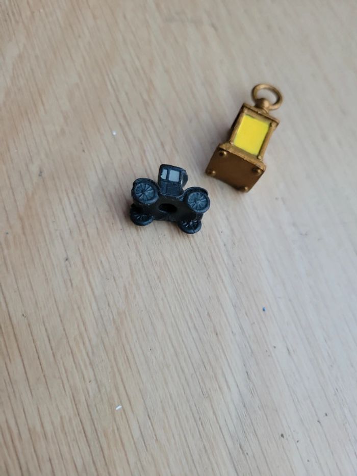 Lot Jouet disney lampe de la reine des neiges et voiture cars miniature - photo numéro 3