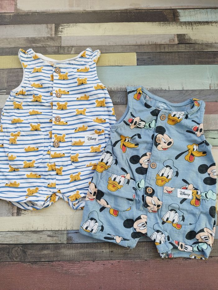 Lot de vêtements - photo numéro 2