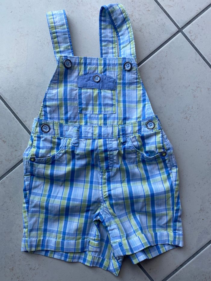 Salopettes en taille 3 mois et 6 mois - photo numéro 3