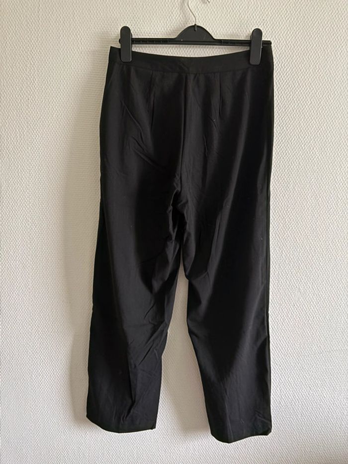 Pantalon noir - photo numéro 3