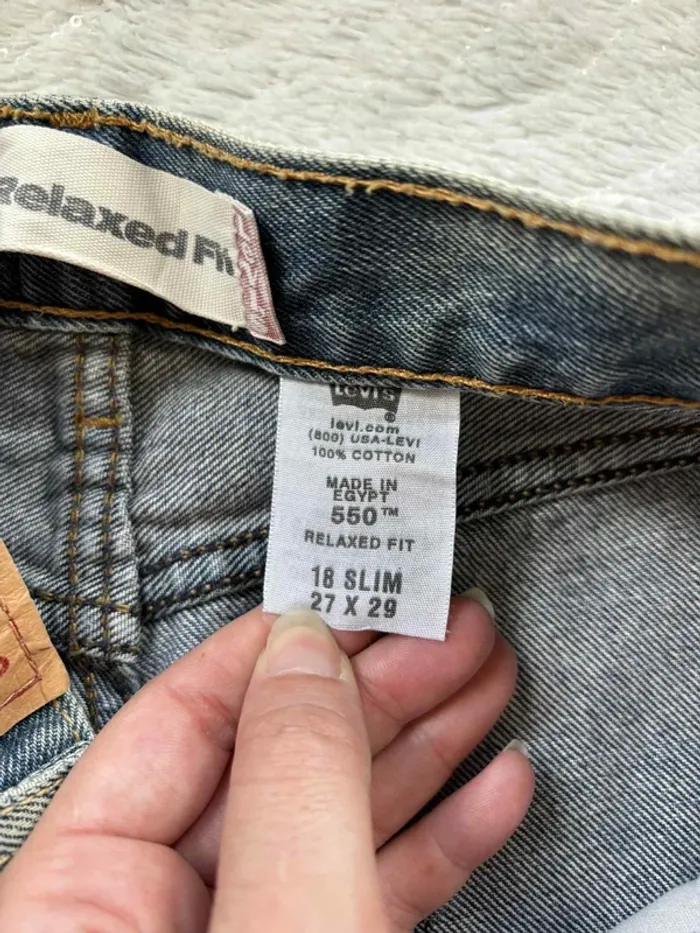Jean Levi’s 550 femme Relaxed Fit Bleu stonewashed délavé Rare modèle US W27 L29 S/36 2000s - photo numéro 10
