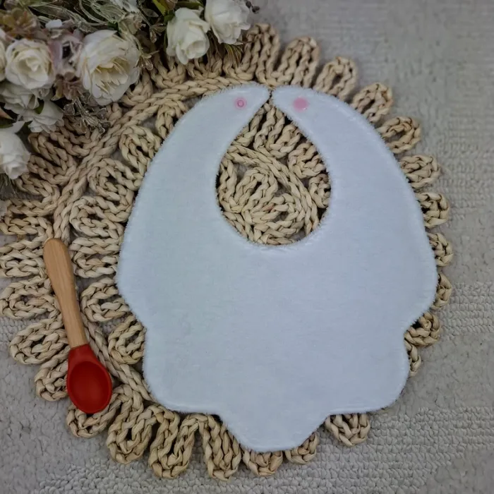 Bavoir forme fleur motif petit liberty 1 - photo numéro 2