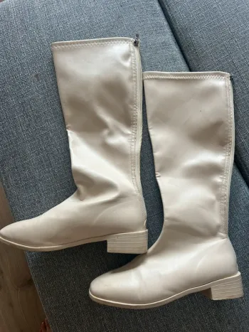 Bottes haute plates crème taille 38