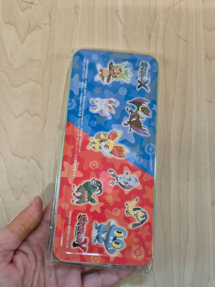 Boîte / Plumier Pokemon XY - photo numéro 2