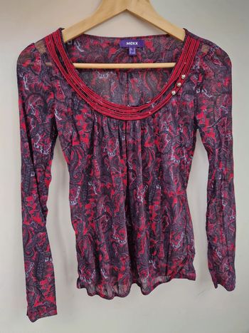 Joli haut Mexx S en très bon état