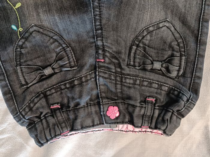 Jeans fille 6 mois - photo numéro 3