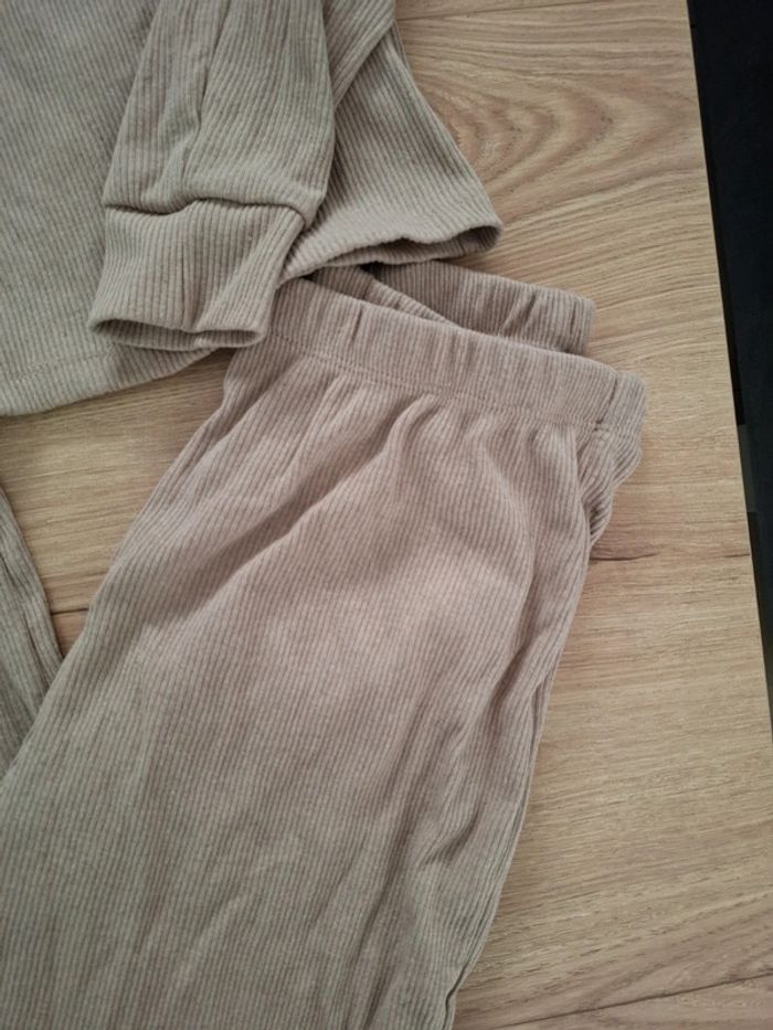 Ensemble femme taille M beige en très bon état - photo numéro 3